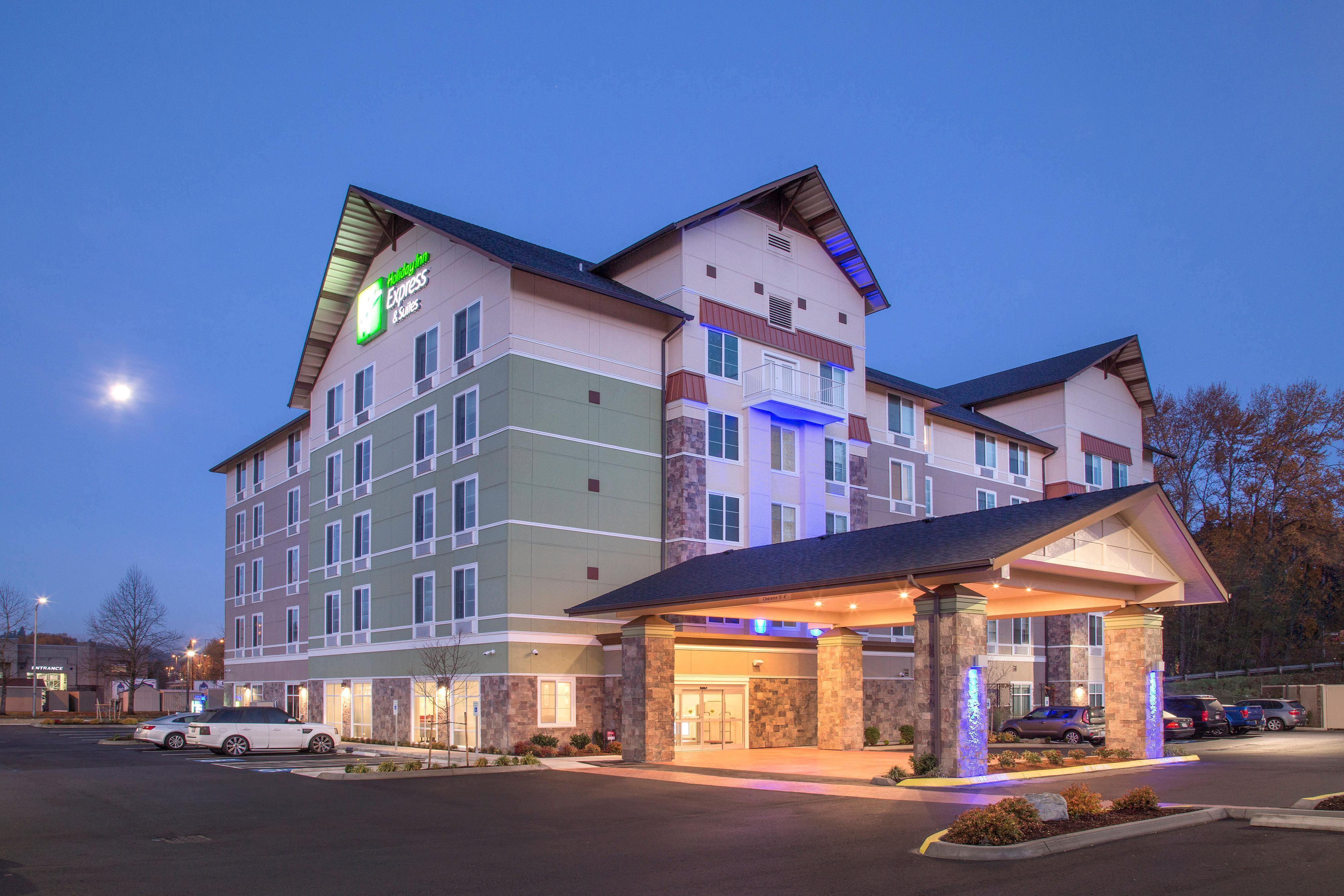 Holiday Inn Express & Suites - Seattle South - Tukwila, An Ihg Hotel Экстерьер фото